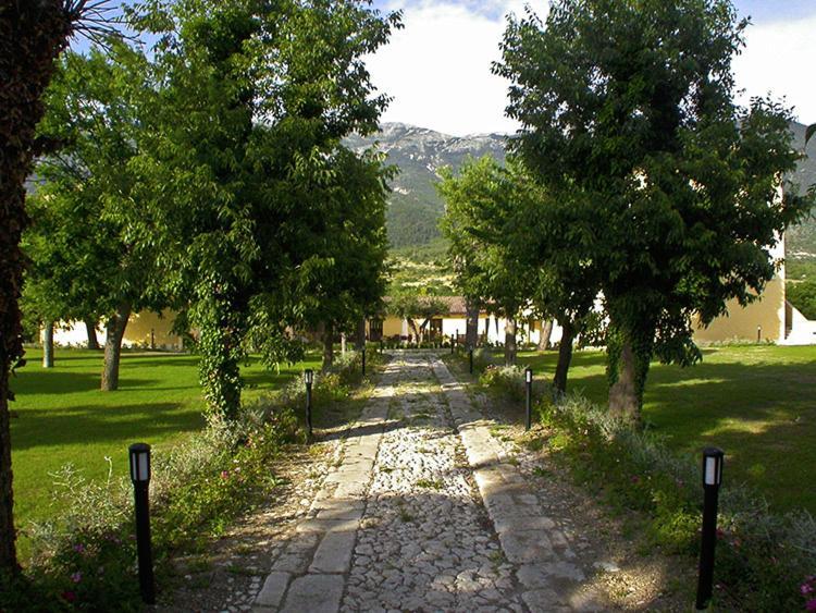 Villa Giovina Pratola Peligna Exterior photo